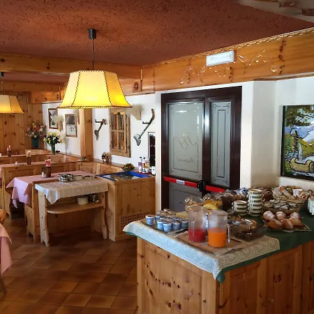 Baita Sciatori Hotel 2*